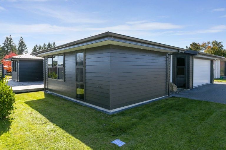 Photo of property in 3 Bastille Court, Rangatira Park, Taupo, 3330