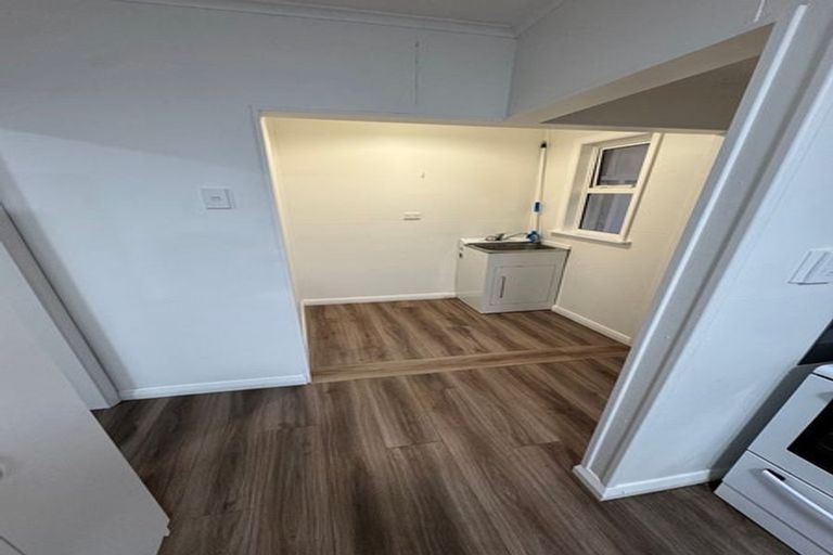 Photo of property in 9 Winton Street, Paraparaumu Beach, Paraparaumu, 5032