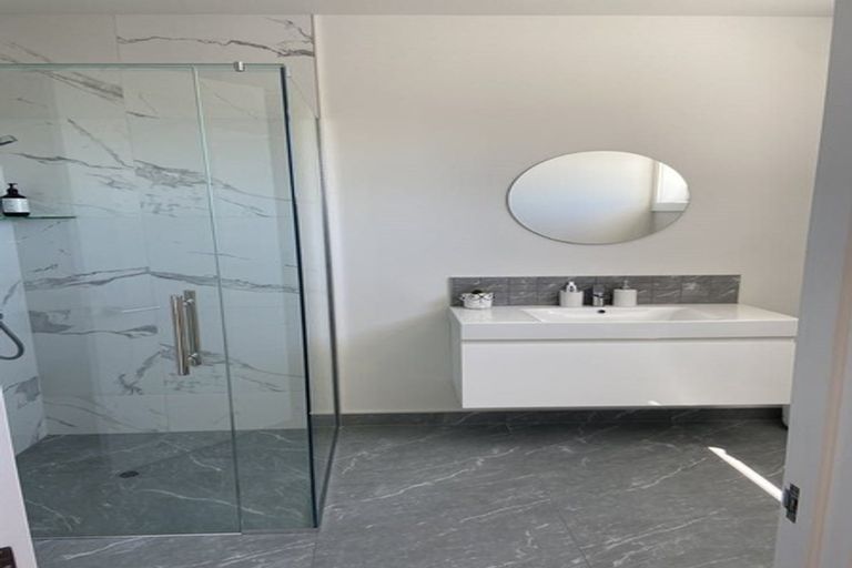 Photo of property in 83 Seatoun Heights Road, Seatoun, Wellington, 6022