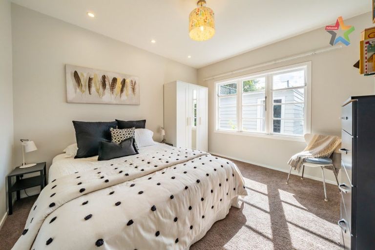 Photo of property in 46 Milne Terrace, Island Bay, Wellington, 6023