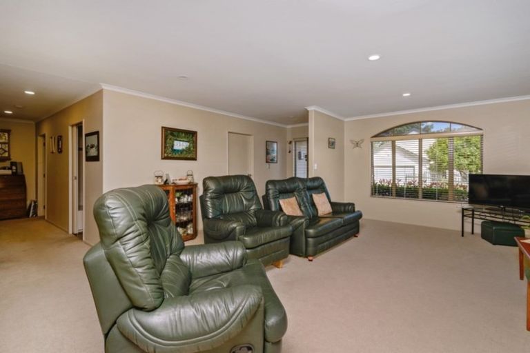 Photo of property in 285 Vaughan Road, Owhata, Rotorua, 3010