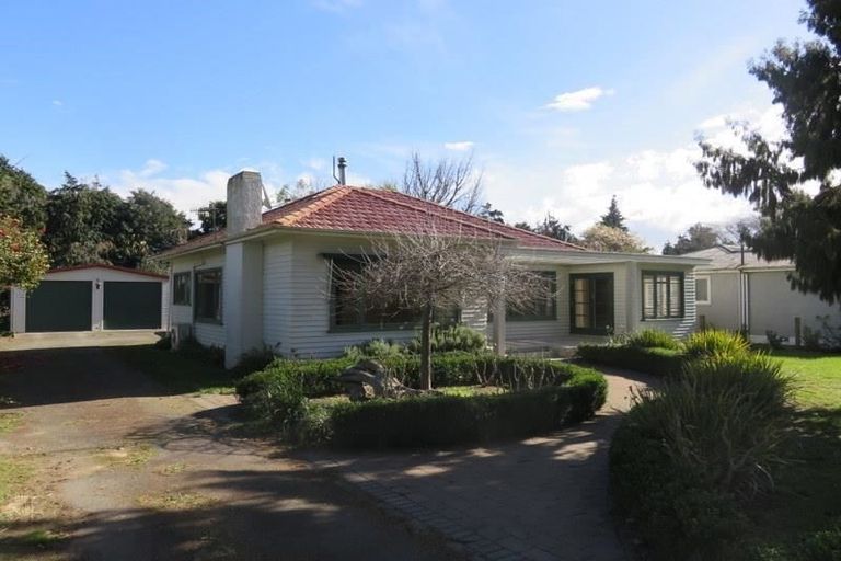 Photo of property in 99 Havelock Road, Havelock North, 4130