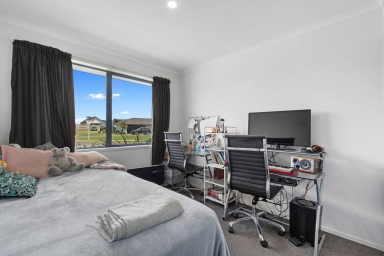 Photo of property in 55 Goodwin Crescent, Pyes Pa, Tauranga, 3112