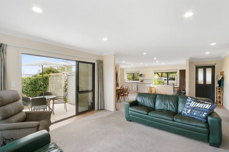 Photo of property in 95 Middle Road, Havelock North, 4130