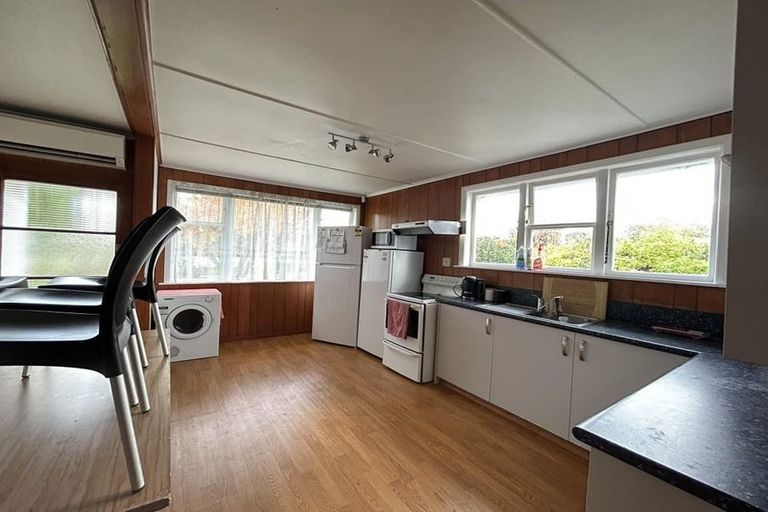 Photo of property in 132 Mcleod Street, Elderslea, Upper Hutt, 5018