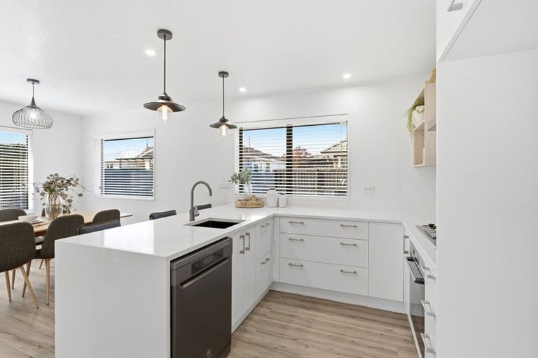 Photo of property in 2/39 Frankleigh Street, Somerfield, Christchurch, 8024