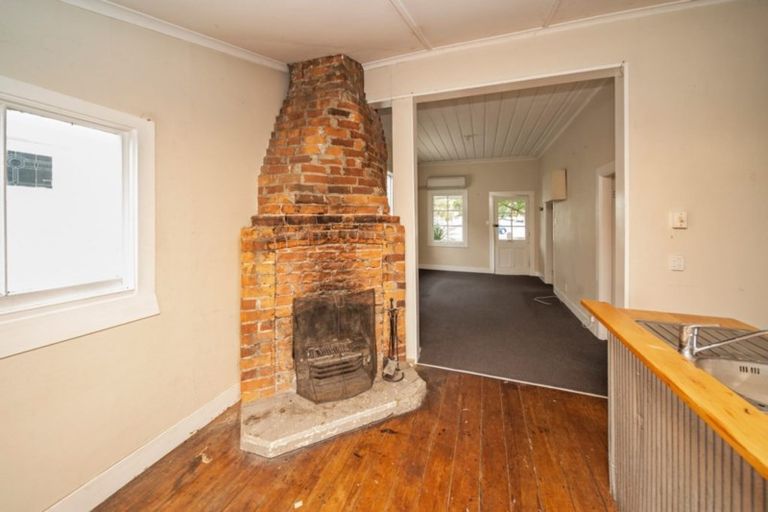 Photo of property in 163 Lemon Street, Strandon, New Plymouth, 4312