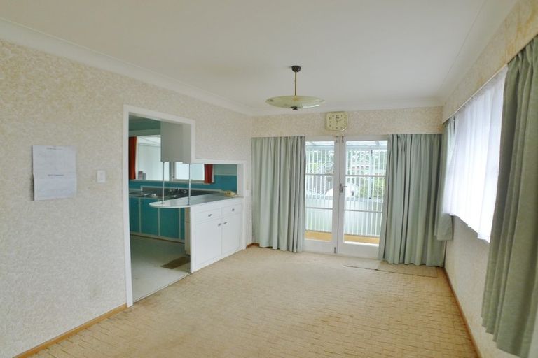 Photo of property in 58 Marlborough Avenue, Glenfield, Auckland, 0629