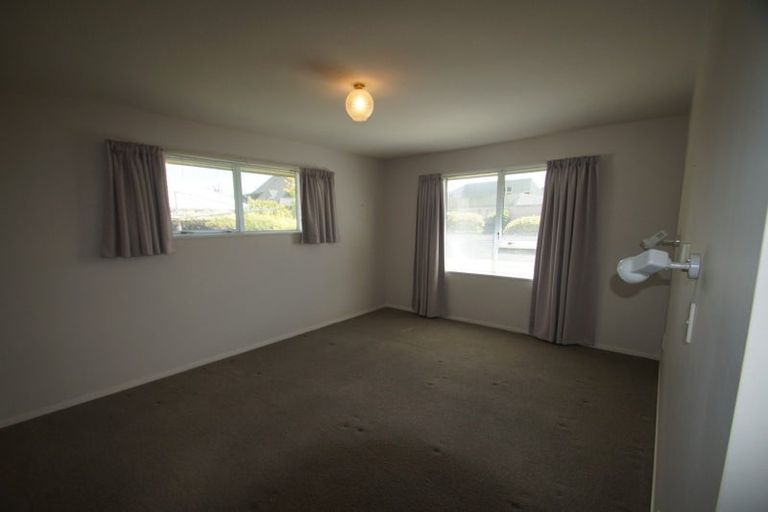 Photo of property in 3 Riverton Terrace, Halswell, Christchurch, 8025