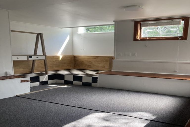 Photo of property in 7a Hawker Street, Mount Victoria, Wellington, 6011