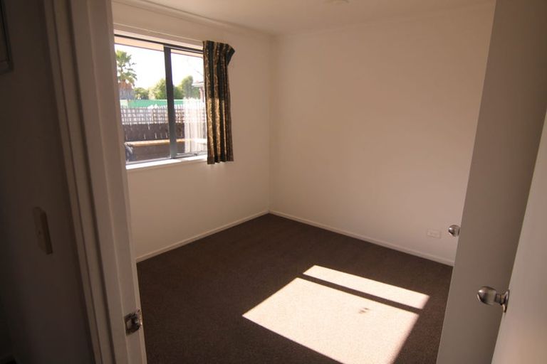 Photo of property in 5a Tanners Road, Mangere Bridge, Auckland, 2022