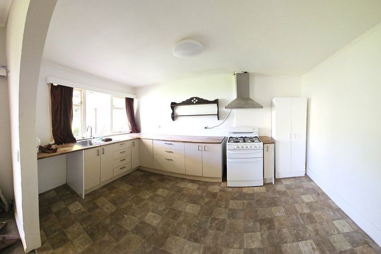 Photo of property in 14 Palm Grove, Berhampore, Wellington, 6023