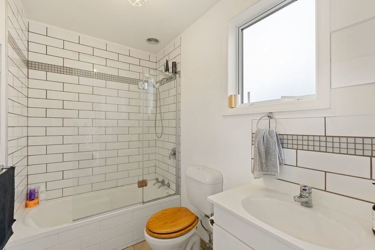 Photo of property in 17 Allen Street, Frankton, Hamilton, 3204