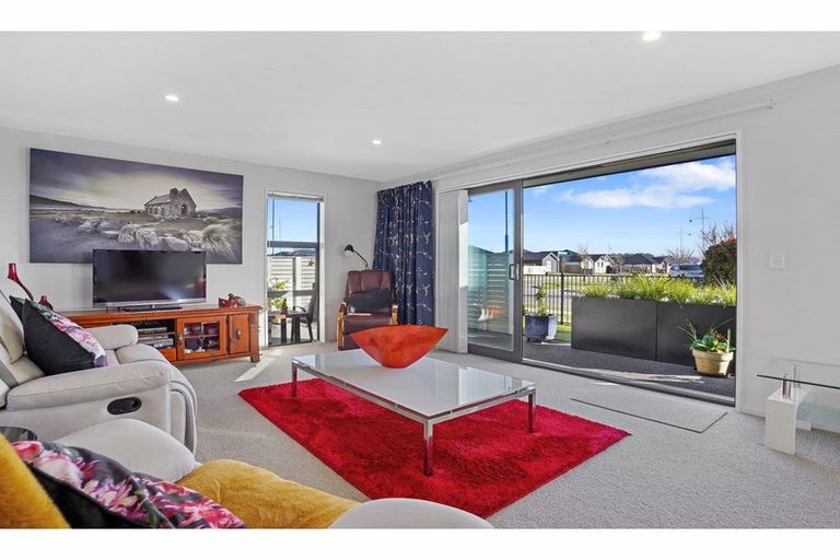 Photo of property in 24 Hodgkinson Road, Pegasus, 7612