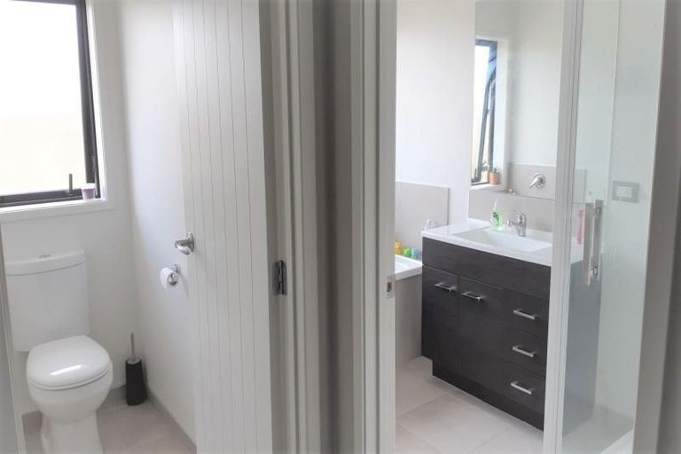 Photo of property in 11 Millbrae Place, Pokeno, 2402