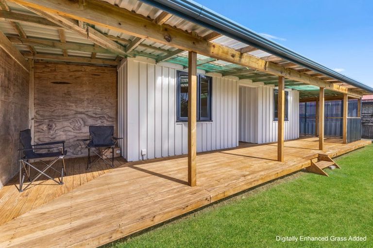Photo of property in 5 Julian Road, Warea, New Plymouth, 4381