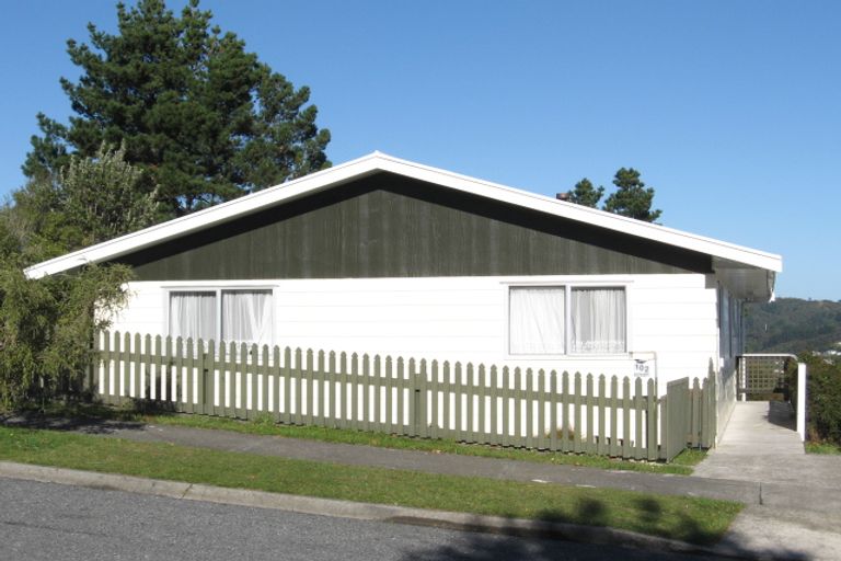 Photo of property in 102 Lord Street, Stokes Valley, Lower Hutt, 5019