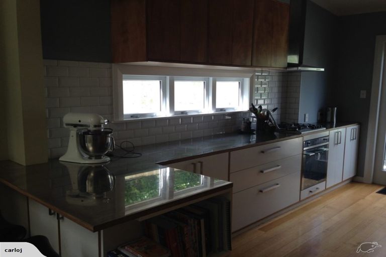 Photo of property in 29 Maida Vale Road, Roseneath, Wellington, 6011