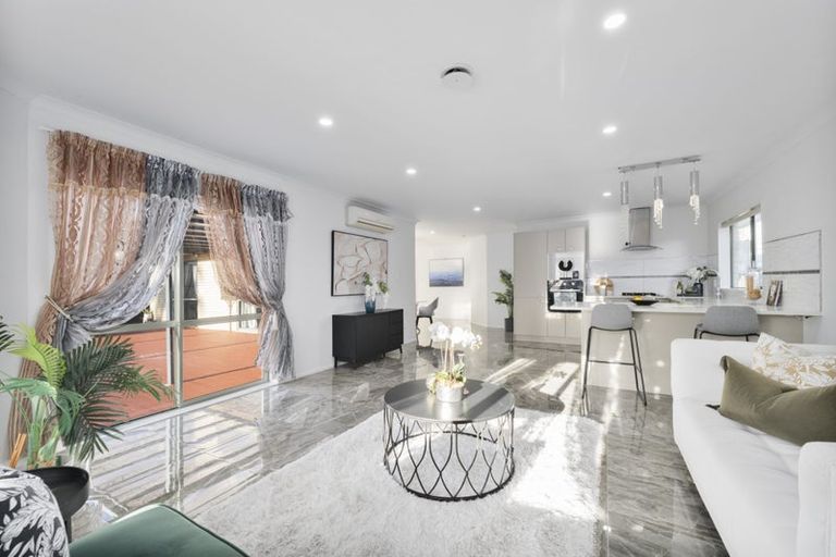 Photo of property in 161 Sturges Road, Henderson, Auckland, 0612