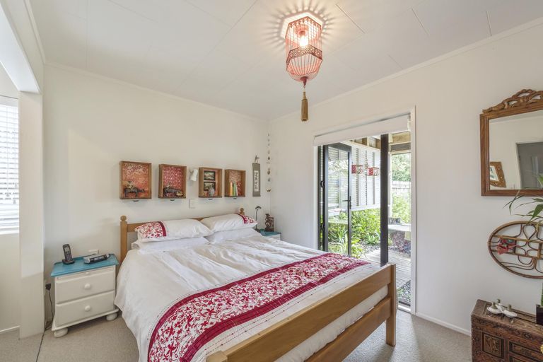 Photo of property in 13a Simpson Road, Papamoa Beach, Papamoa, 3118