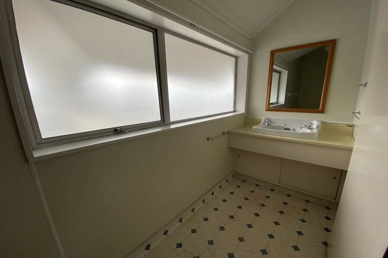 Photo of property in 35 Bucknell Street, Sockburn, Christchurch, 8042