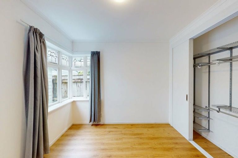 Photo of property in 397 Karori Road, Karori, Wellington, 6012