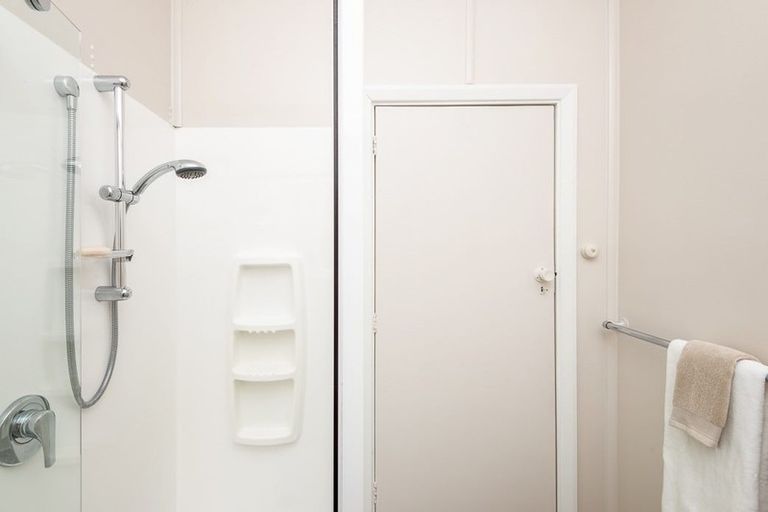 Photo of property in 7 Port Hills Road, Heathcote Valley, Christchurch, 8022