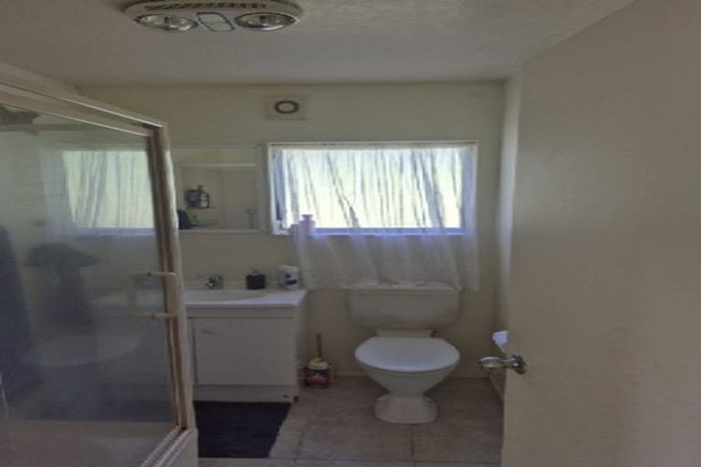 Photo of property in 23 Waitakere Road, Waitakere, Auckland, 0816