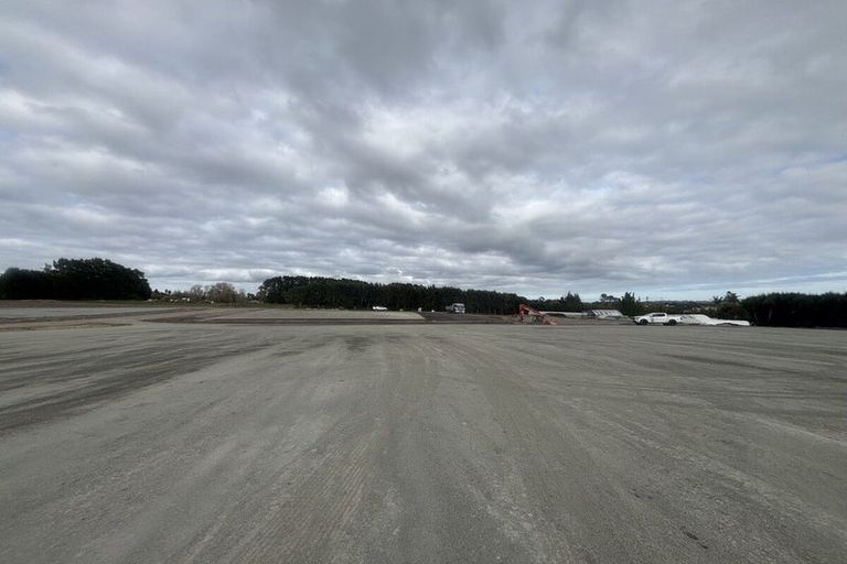 Photo of property in 90 Trig Road, Whenuapai, Auckland, 0618