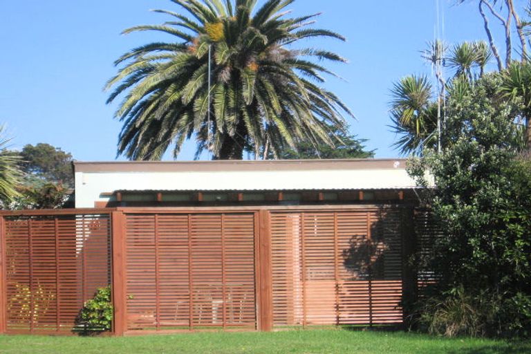 Photo of property in 4 Holben Parade, Foxton Beach, Foxton, 4815