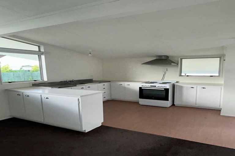 Photo of property in 28 Manchester Street, Solway, Masterton, 5810