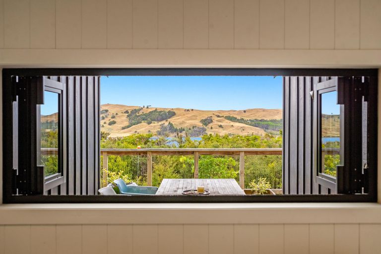 Photo of property in 5 Te Ngahere Lane, Kaiwaka, 0573