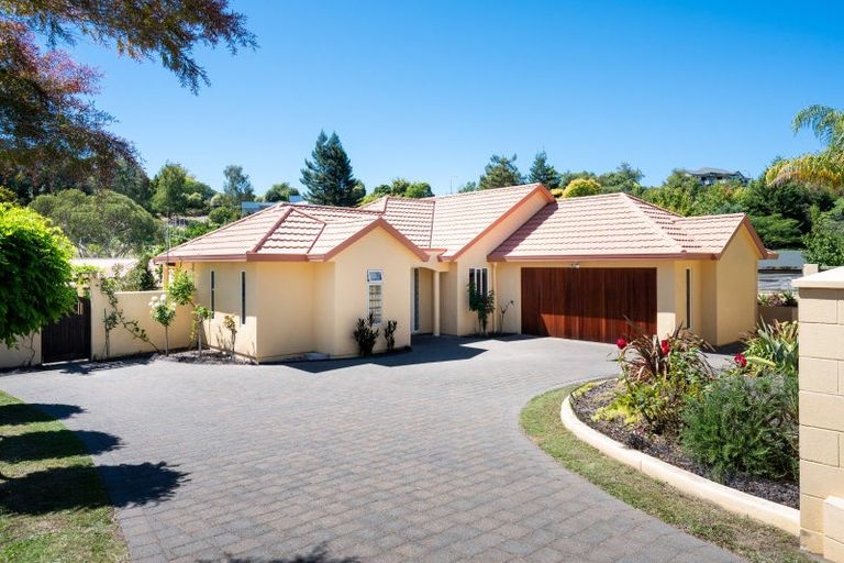 Photo of property in 47 Greenwood Road, Havelock North, 4130