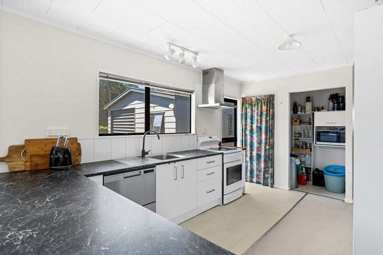 Photo of property in 124 Park Avenue, Waitarere Beach, Levin, 5510
