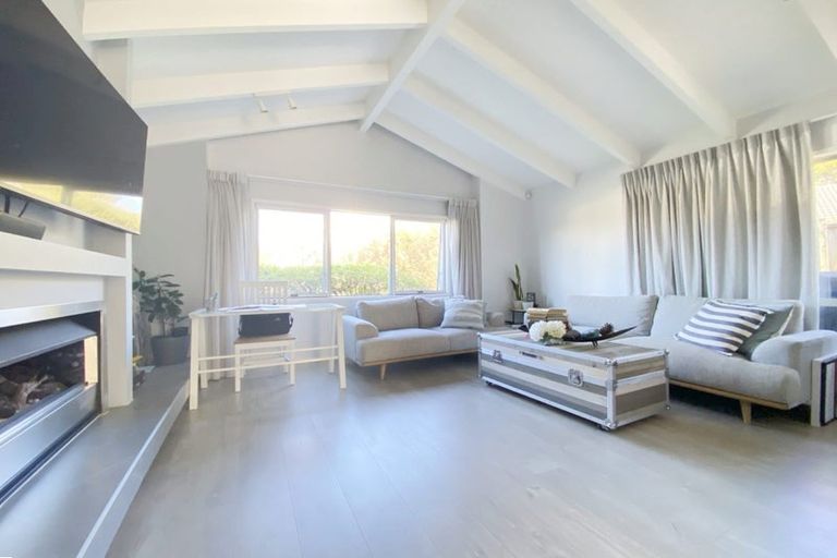 Photo of property in 11 Samuel's Lane, Albany, Auckland, 0632