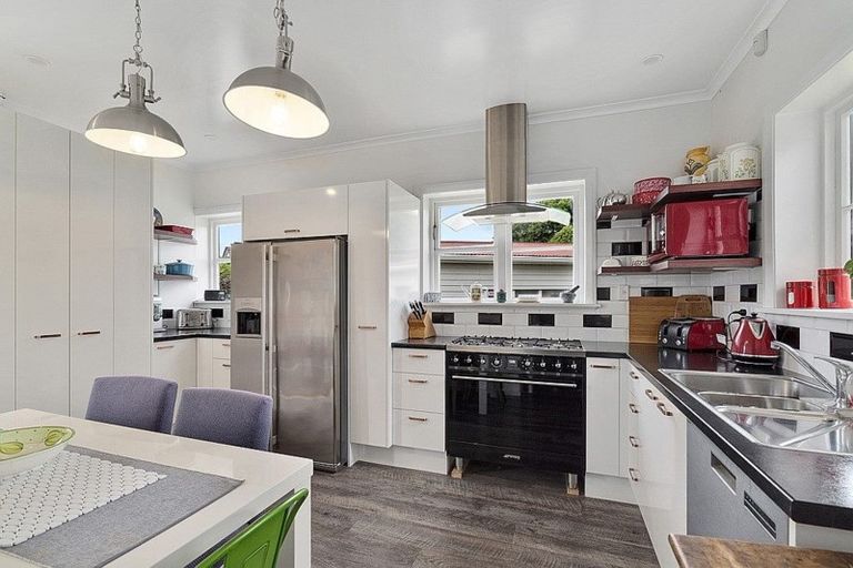 Photo of property in 20 Jollie Street, Linwood, Christchurch, 8062