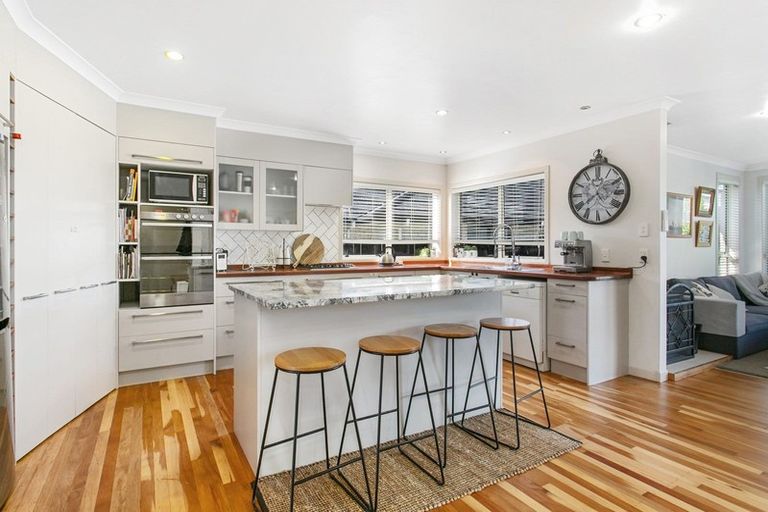 Photo of property in 158 Williams Street, Cambridge, 3434