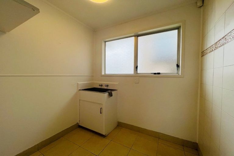 Photo of property in 194 Wordsworth Road, Manurewa, Auckland, 2102
