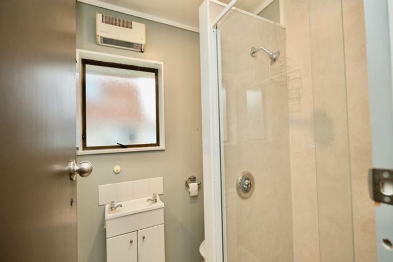 Photo of property in 3 Charisma Court, Kelvin Grove, Palmerston North, 4414