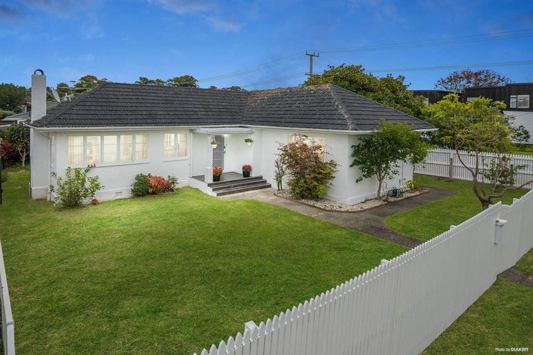 Photo of property in 1/91 Nile Road, Milford, Auckland, 0620