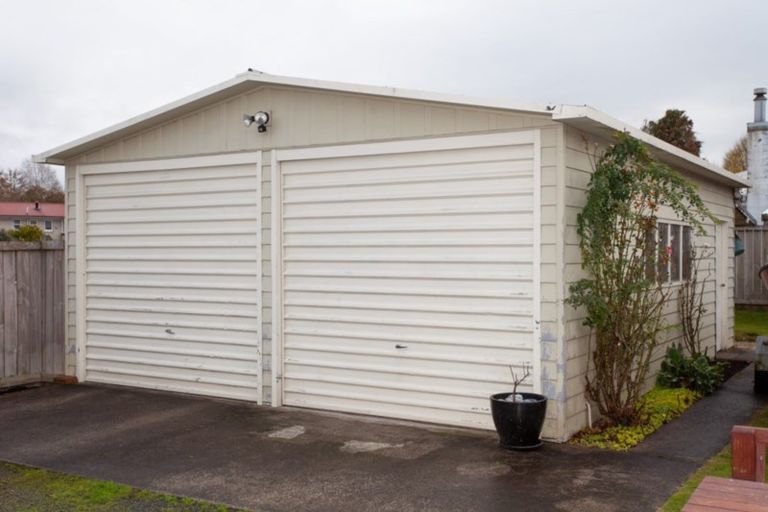 Photo of property in 21 Bent Street, Putaruru, 3411