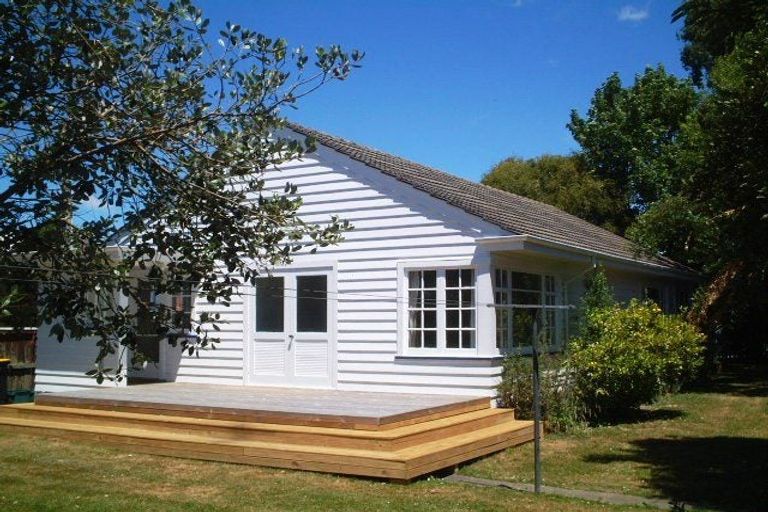 Photo of property in 209 Knowles Street, St Albans, Christchurch, 8052