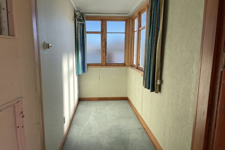 Photo of property in 3 Carow Street, Palmerston North, 4410