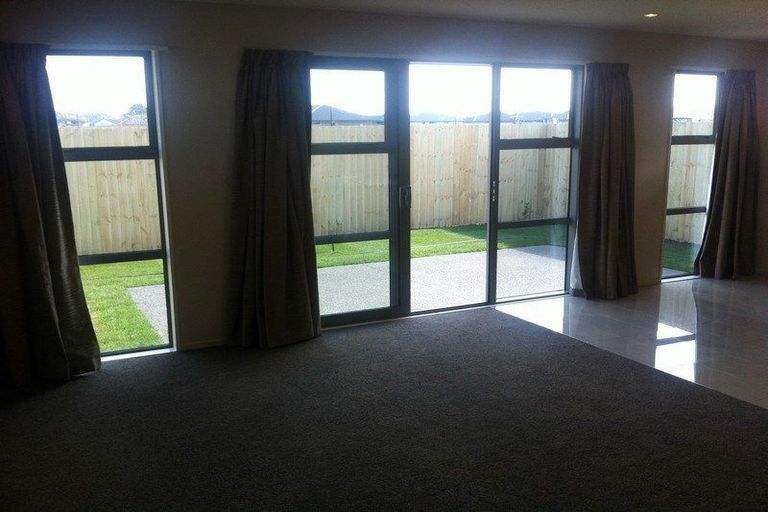 Photo of property in 12 Bouler Court, Halswell, Christchurch, 8025