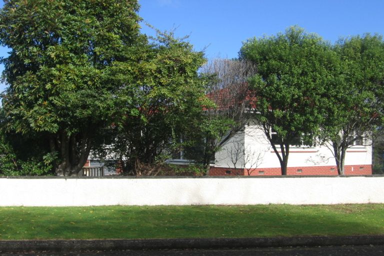 Photo of property in 18 Kowhai Park Road, Maunu, Whangarei, 0110