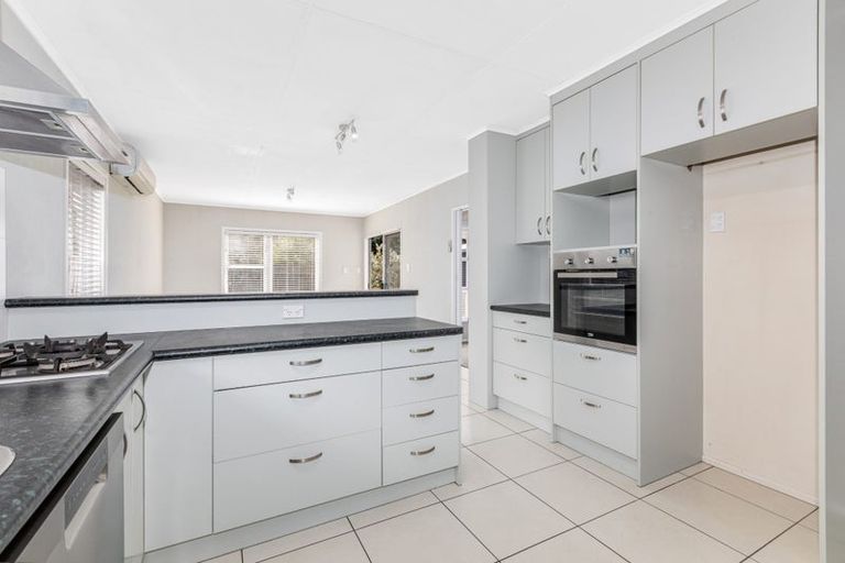 Photo of property in 10 Gardiner Grove, Wainuiomata, Lower Hutt, 5014