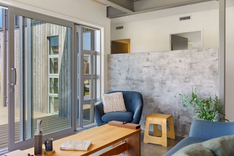 Photo of property in 4 Mirek Street, Waikanae, 5036