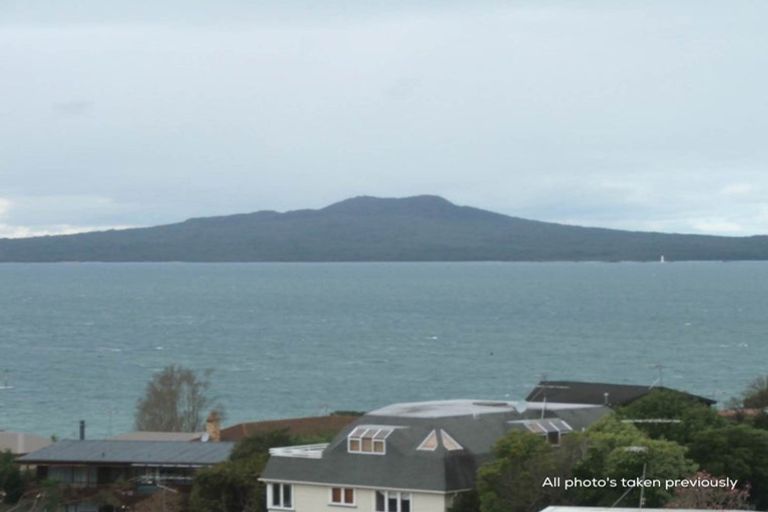 Photo of property in 71a Castor Bay Road, Castor Bay, Auckland, 0620