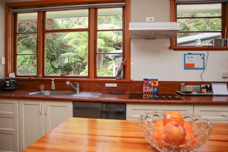 Photo of property in 19 Leith Crescent, Greymouth, 7805