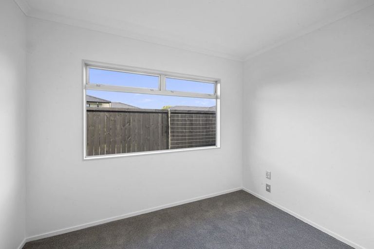 Photo of property in 150 Carrington Street, Lower Vogeltown, New Plymouth, 4310